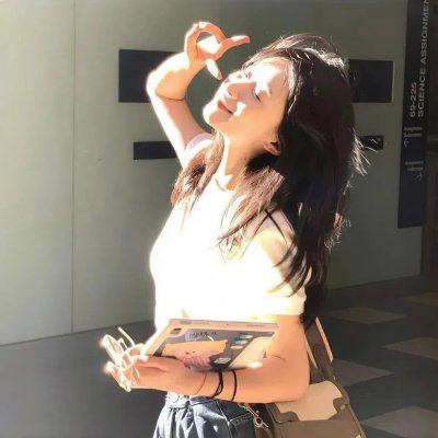 闪婚后,顾总马甲藏不住了